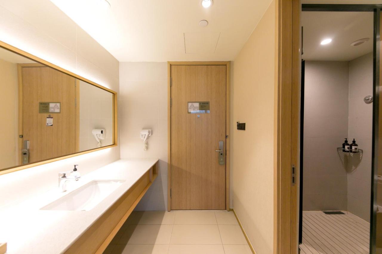 Ji Hotel Shanghai Zhangjiang Экстерьер фото